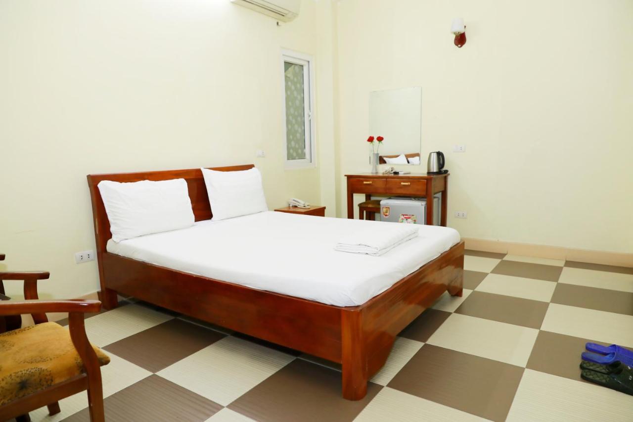 Van Xuan Hotel Hanoi Esterno foto